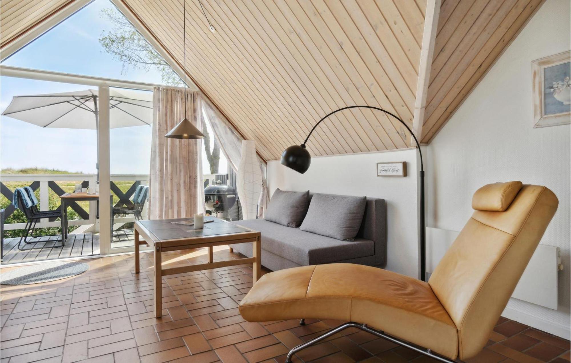1 Bedroom Nice Apartment In Idestrup Bøtø By エクステリア 写真